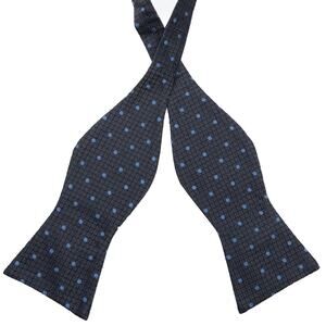 Daniel Cremieux Gray Polka Dot 100% Silk Self Tie Bow Tie Bowtie